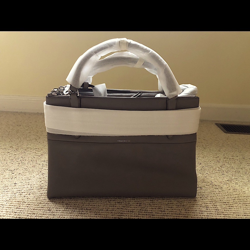 Coach Grey Borough Satchel Brand New！